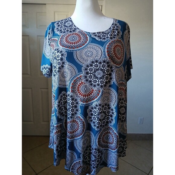 Lavish 2X Plus Size Boho Mandala Print Tunic Top Blue Multicolor Short Sleeve - Picture 2 of 15